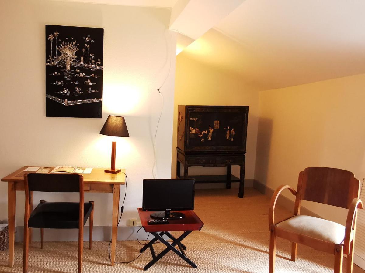 Logis Hotel Restaurant La Barguillere Saint-Pierre-de-Riviere Ngoại thất bức ảnh